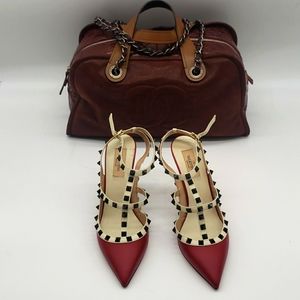 VALENTINO SIZE 40 COLOR RED CONDITION USED 100% AUTHENTIC